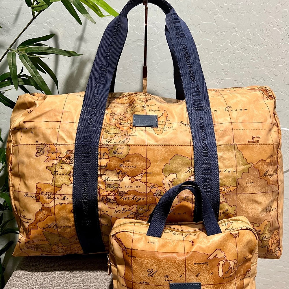 Traveling Bag